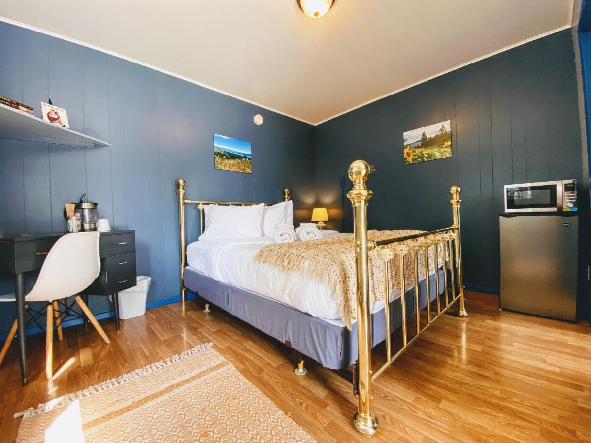 Flathead Lake Resort Woods Bay Extérieur photo