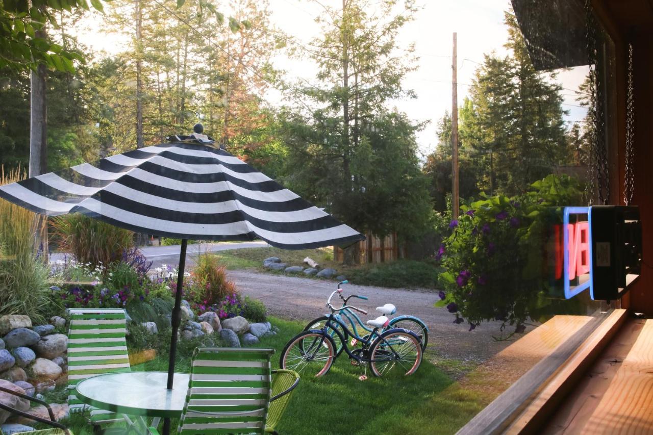 Flathead Lake Resort Woods Bay Extérieur photo